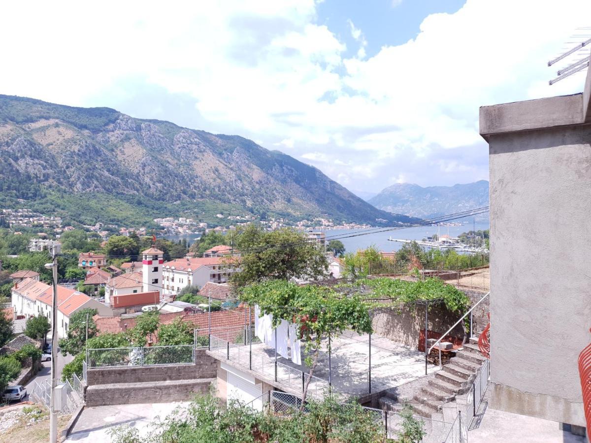 Clive Apartments Kotor Buitenkant foto